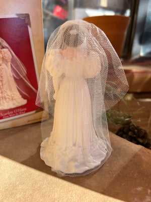 Hallmark Keepsake Scarlett Ohara Bride Ornament 2004 Collection New in Box