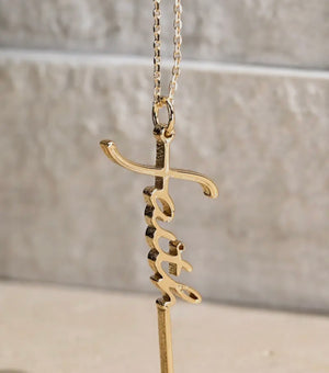 Open image in slideshow, Faith Letter Pendant Necklace
