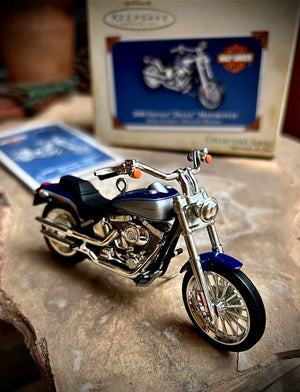 Harley Davidson Hallmark Keepsake Model motorcycle this is the 2000 Softail Deuce ornament new in box