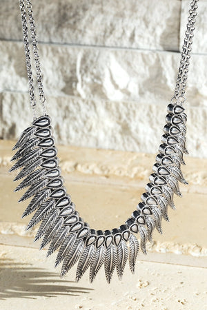 Open image in slideshow, Navajo Feather Statement Necklace Set
